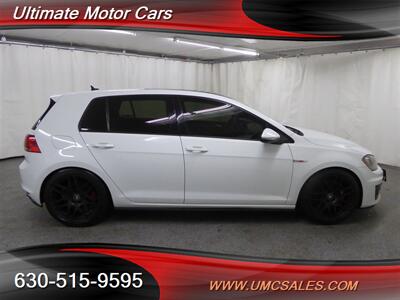 2017 Volkswagen Golf GTI SE   - Photo 8 - Downers Grove, IL 60515