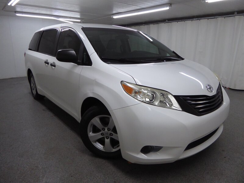 2015 Toyota Sienna L 7-Passenger  