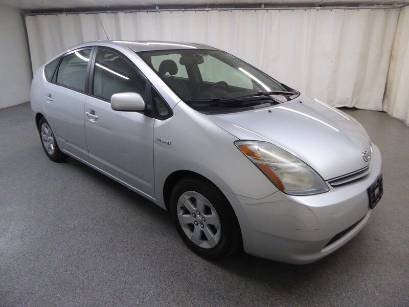 2006 Toyota Prius - Photo 1 - Downers Grove, IL 60515