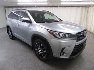 2018 Toyota Highlander SE SUV