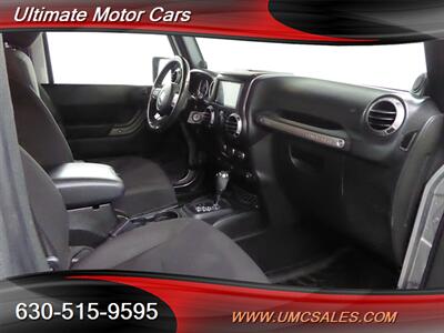 2013 Jeep Wrangler Sport   - Photo 21 - Downers Grove, IL 60515