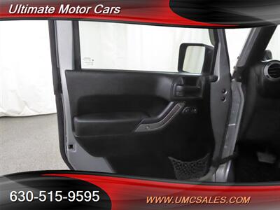 2013 Jeep Wrangler Sport   - Photo 20 - Downers Grove, IL 60515