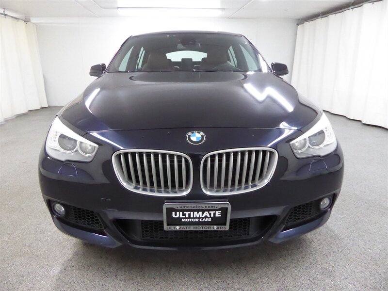 2012 BMW 5 Series 550i xDrive Gran Turismo  