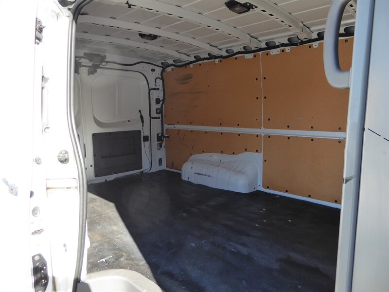 2021 NISSAN NV - Image 23