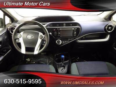 2016 Toyota Prius c Two   - Photo 9 - Downers Grove, IL 60515