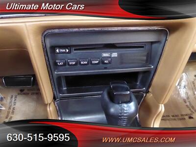 1990 Buick Reatta conv   - Photo 23 - Downers Grove, IL 60515