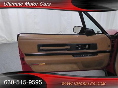 1990 Buick Reatta conv   - Photo 27 - Downers Grove, IL 60515
