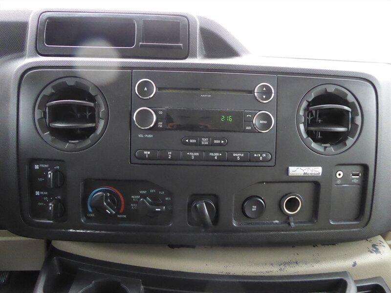 2013 FORD E-350 - Image 13