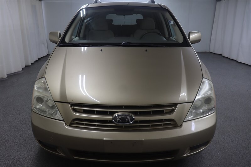 2009 Kia Sedona EX  