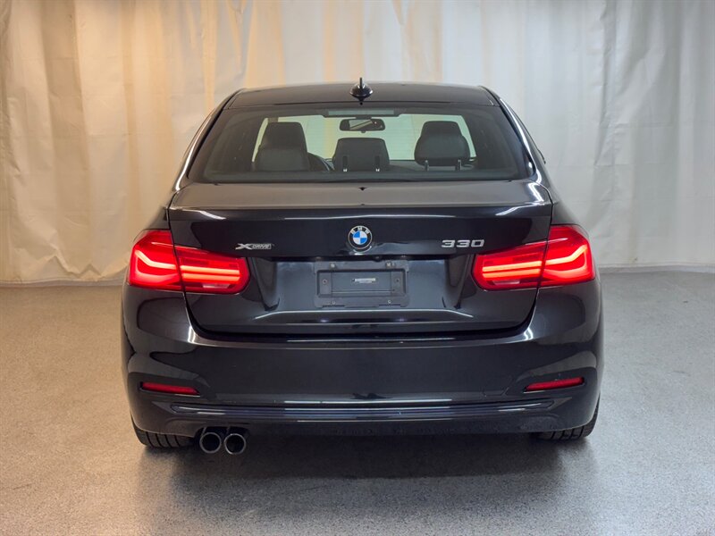 2018 Bmw 330i xDrive Sedan photo 3