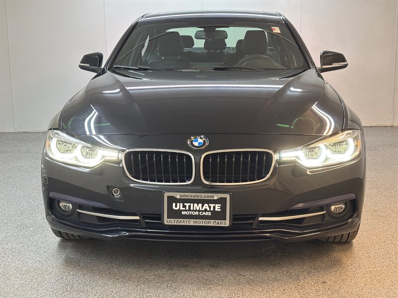 2018 BMW 3 Series 330i xDrive  