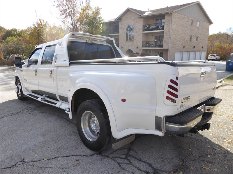 2006 Ford F-350 Lariat photo 3