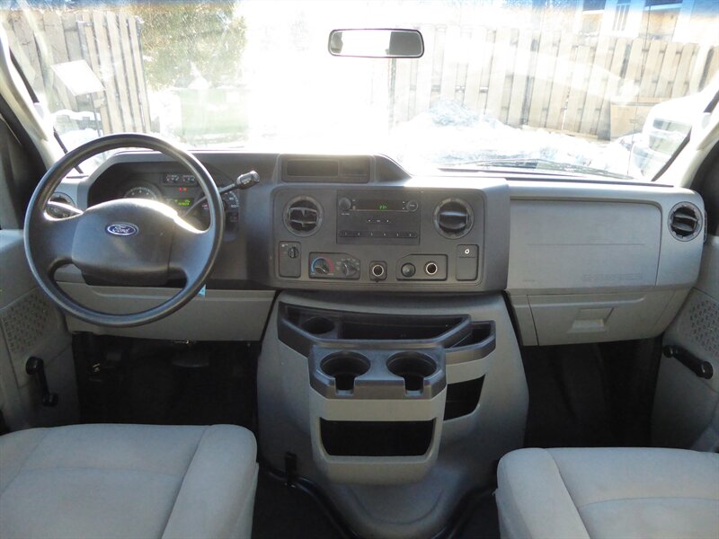 2013 FORD E-350 - Image 9