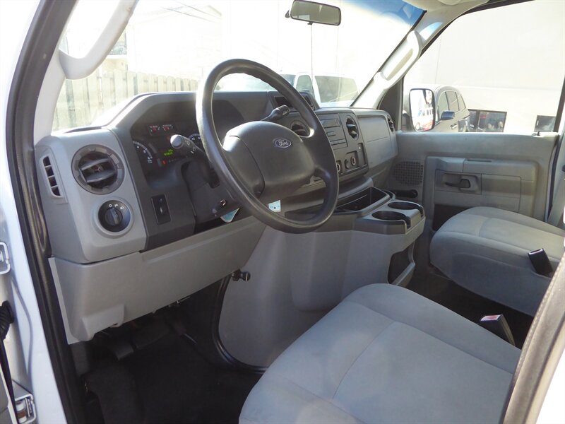 2013 FORD E-350 - Image 15