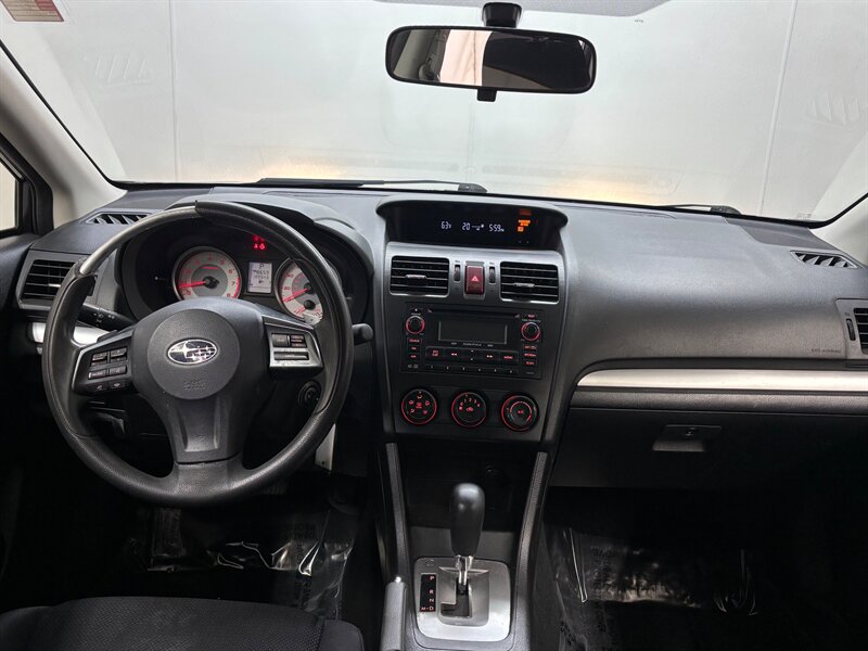 2012 Subaru Impreza 2.0i Premium   - Photo 18 - Downers Grove, IL 60515