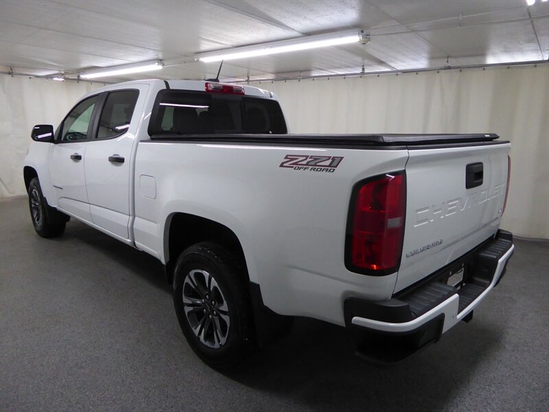 2021 Chevrolet Colorado Z71 photo 2