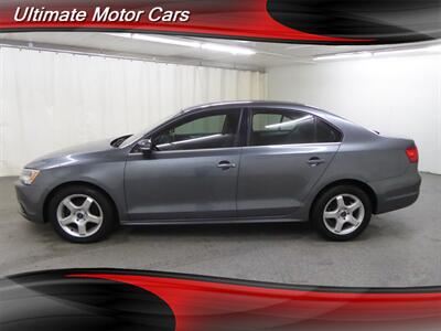 2013 Volkswagen Jetta SE PZEV   - Photo 4 - Downers Grove, IL 60515