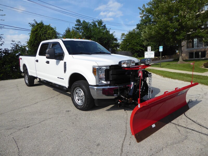 2019 Ford F-250 Super Duty XL - Photo 1 - Downers Grove, IL 60515