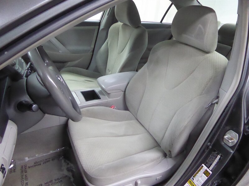 2009 TOYOTA CAMRY - Image 17