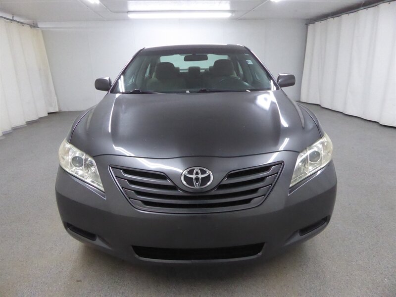 2009 TOYOTA CAMRY - Image 2