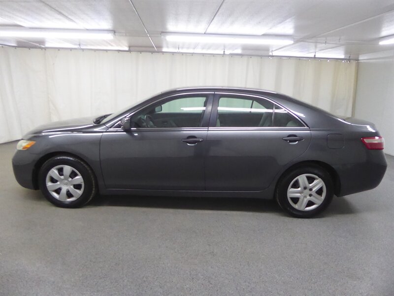 2009 TOYOTA CAMRY - Image 4