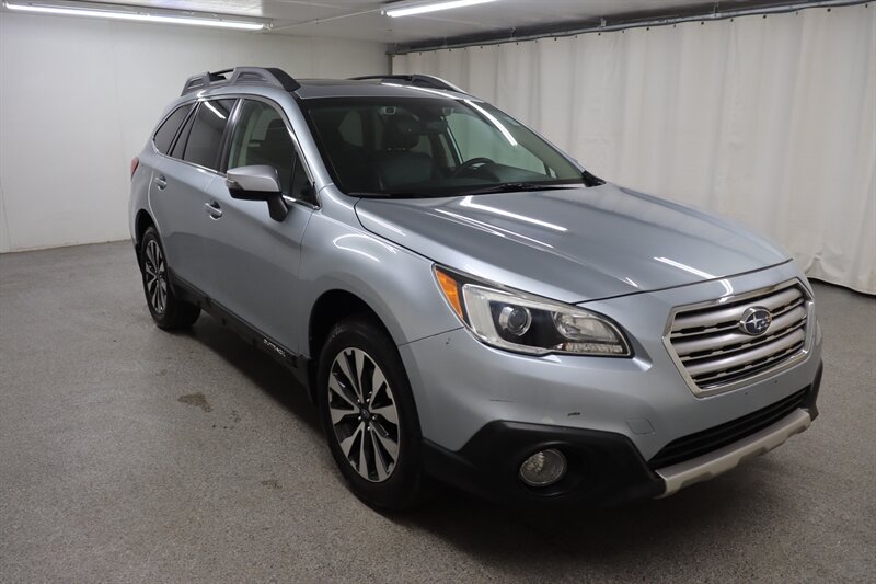 2017 Subaru Outback 3.6R Limited  