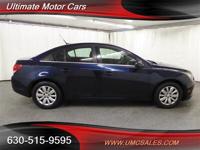 2011 Chevrolet Cruze LT   - Photo 8 - Downers Grove, IL 60515