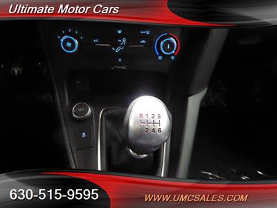 2017 Ford Focus ST   - Photo 15 - Downers Grove, IL 60515