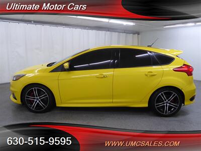 2017 Ford Focus ST   - Photo 4 - Downers Grove, IL 60515