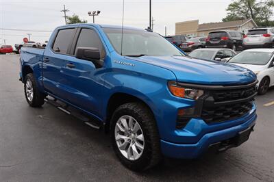 2022 Chevrolet Silverado 1500 Custom Truck