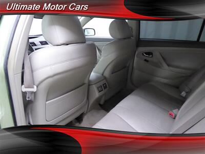 2007 Toyota Camry Hybrid   - Photo 26 - Downers Grove, IL 60515