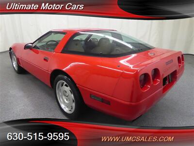 1996 Chevrolet Corvette   - Photo 5 - Downers Grove, IL 60515