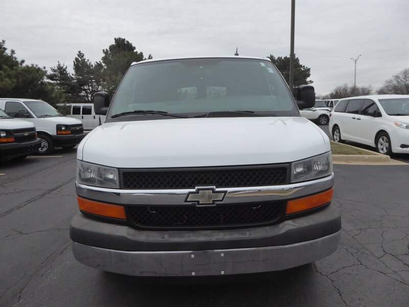 2012 CHEVROLET EXPRESS - Image 2