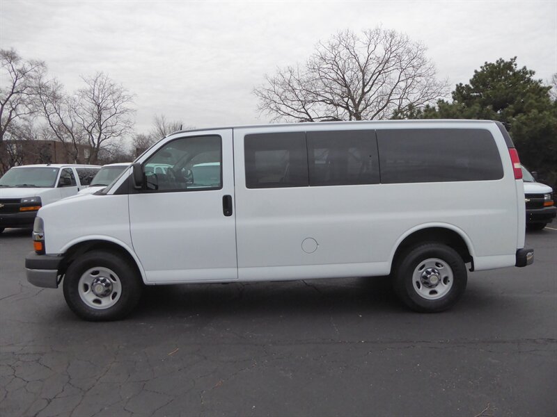 2012 CHEVROLET EXPRESS - Image 4