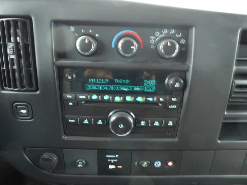 2012 CHEVROLET EXPRESS - Image 14