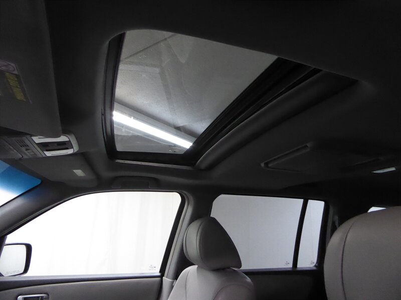 2009 Honda Pilot EX-L photo 16