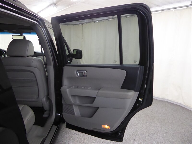 2009 Honda Pilot EX-L photo 31
