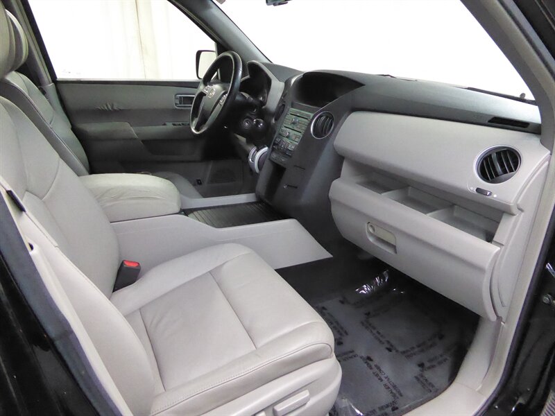 2009 Honda Pilot EX-L photo 21