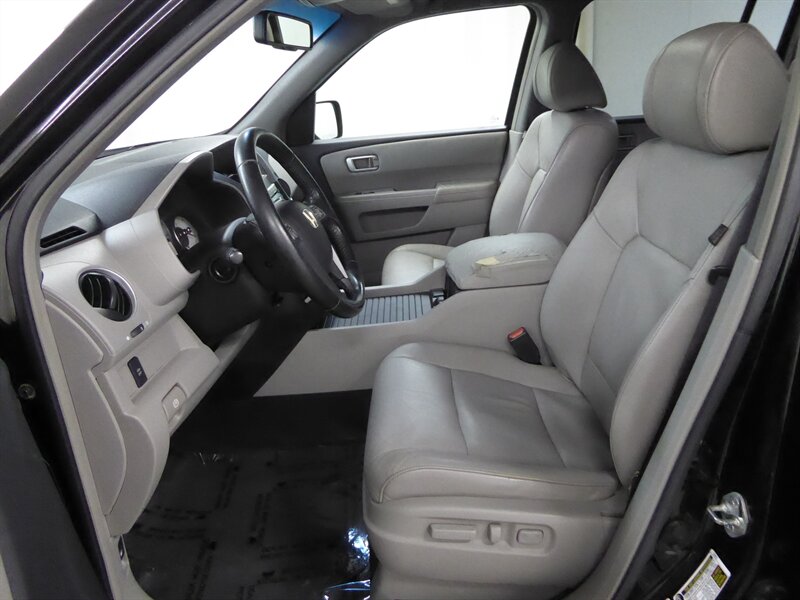 2009 Honda Pilot EX-L photo 19