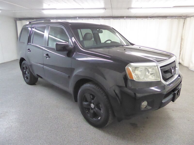 2009 Honda Pilot EX-L w/DVD - Photo 1 - Downers Grove, IL 60515