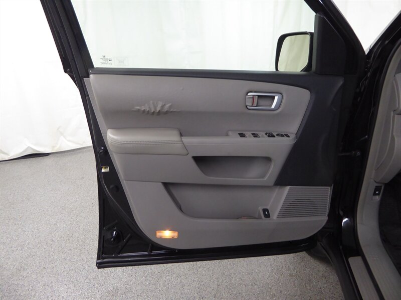 2009 Honda Pilot EX-L photo 20