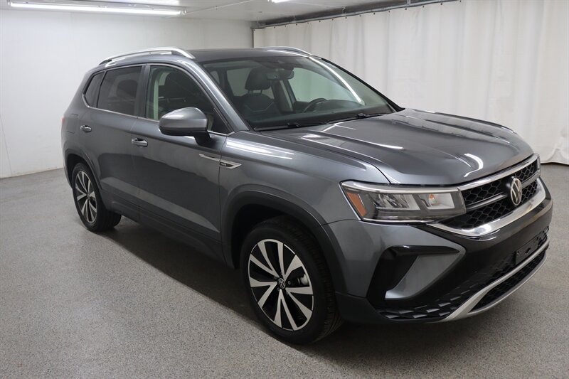 2023 Volkswagen Taos SE 4Motion  