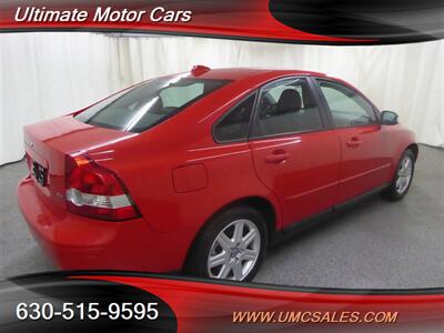 2007 Volvo S40 2.4i   - Photo 7 - Downers Grove, IL 60515