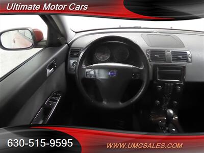 2007 Volvo S40 2.4i   - Photo 10 - Downers Grove, IL 60515