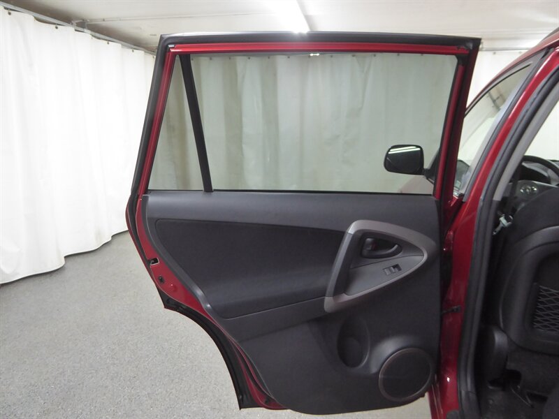 2007 TOYOTA RAV4 - Image 27