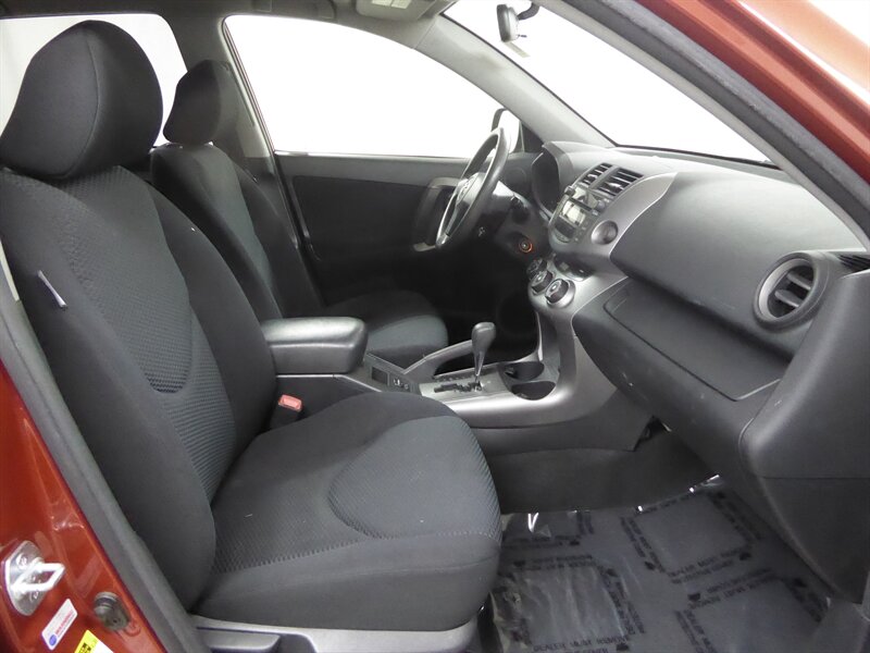 2007 TOYOTA RAV4 - Image 23