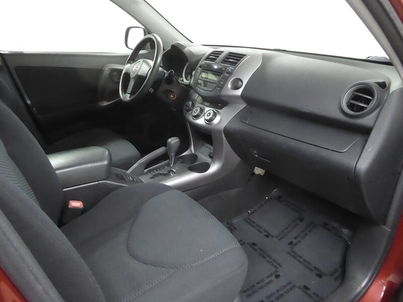 2007 TOYOTA RAV4 - Image 21