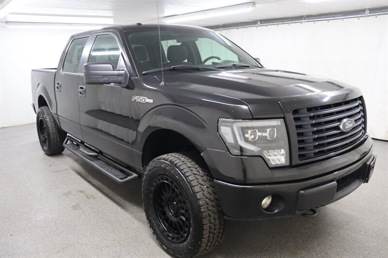 Tuxedo Black Metallic 2014 Ford F-150 Pickup Truck Four-Wheel Drive Automatic
