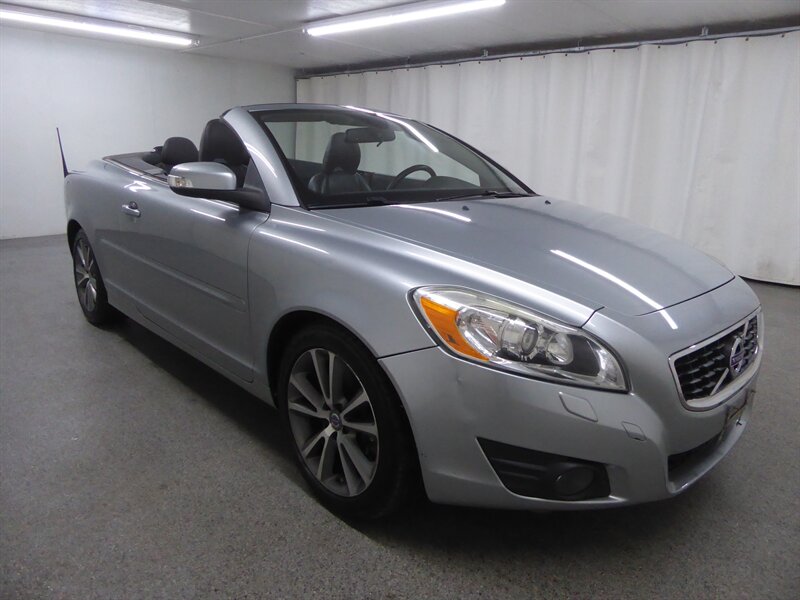 Electric Silver Metallic 2011 Volvo C70 T5 Convertible Front-Wheel Drive Automatic