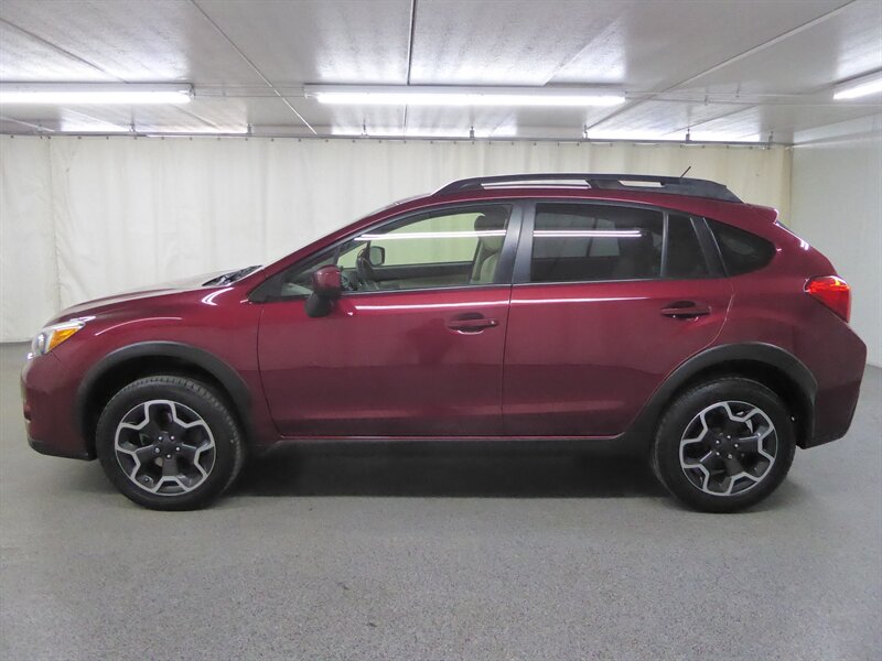 2015 Subaru Crosstrek 2.0i Premium photo 3